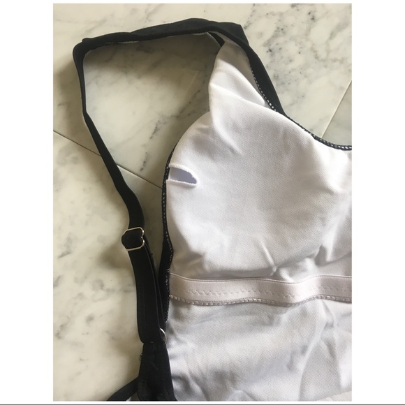 ❗️ONE LEFT❗️Trendy Black High Cut One Piece - Picture 5 of 6